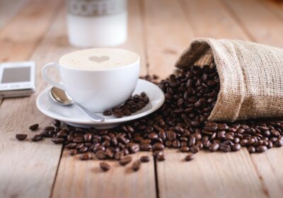O călătorie prin aromă: Cele mai fascinante povești din lumea cafelei