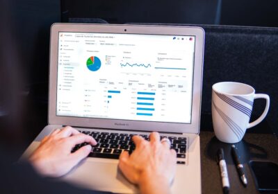 Ghidul de bază pentru începerea unei afaceri online