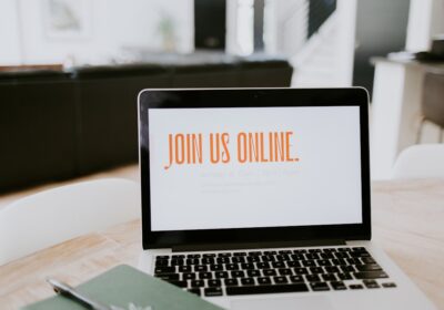 Cum sa faci bani din cursuri online