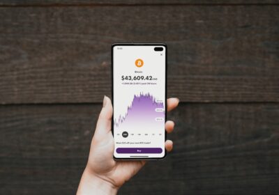 Cum sa faci bani cu aplicatii simple