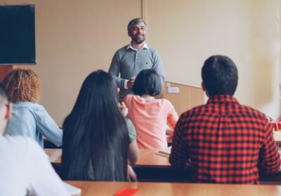 Educația în schimbare: Noutăți pentru elevi și părinți