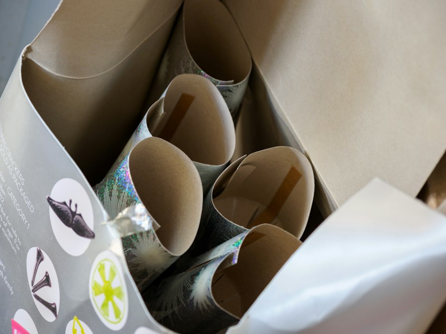 Photo reusable packaging options