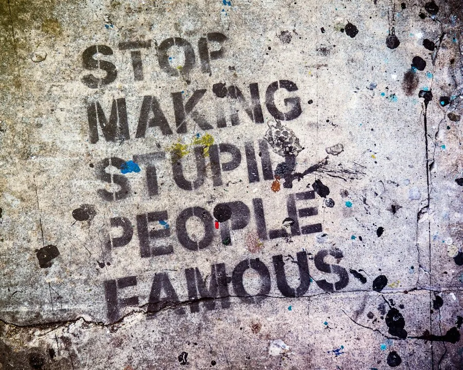 Photo common mistakes in culture